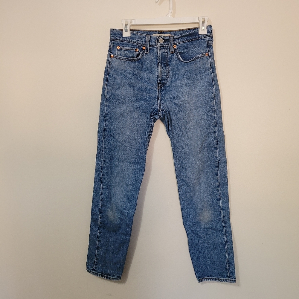 Levi's blue denim wedgie style high waisted women's jeans